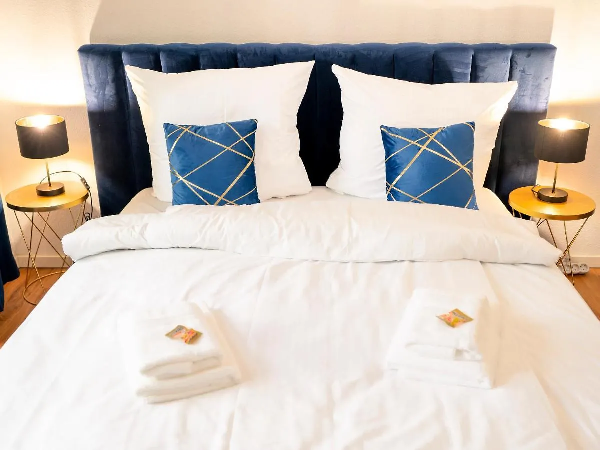 Premium Studio - 1 Min To Hbf Mannheim Apartment